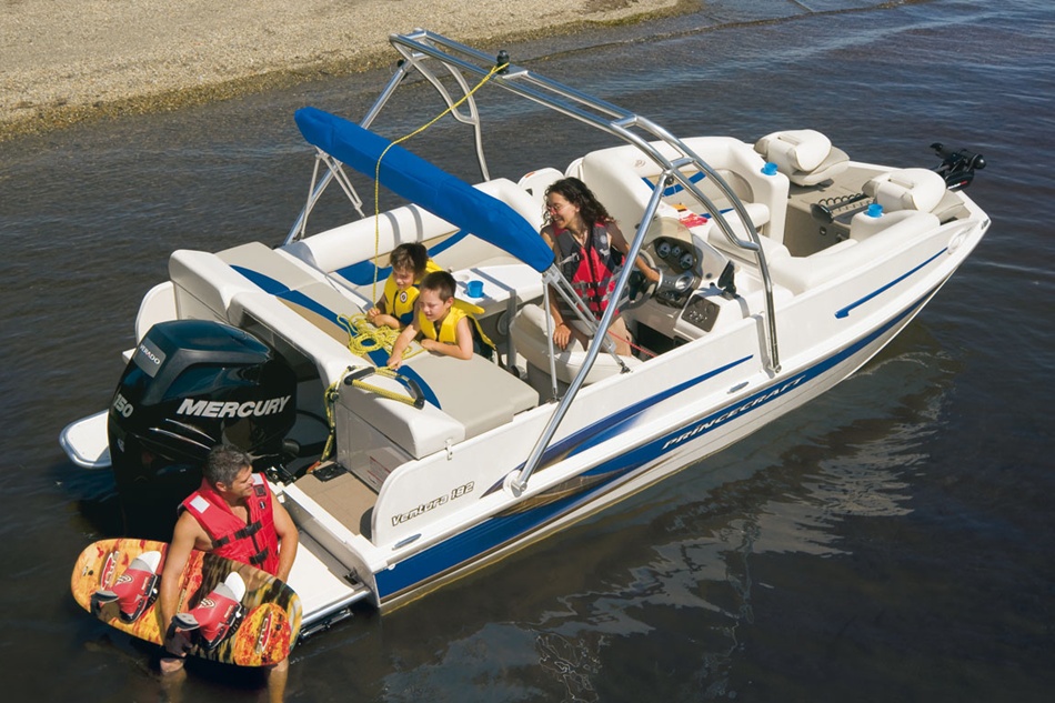 Ventura 192 (2014) Deck Boats Princecraft